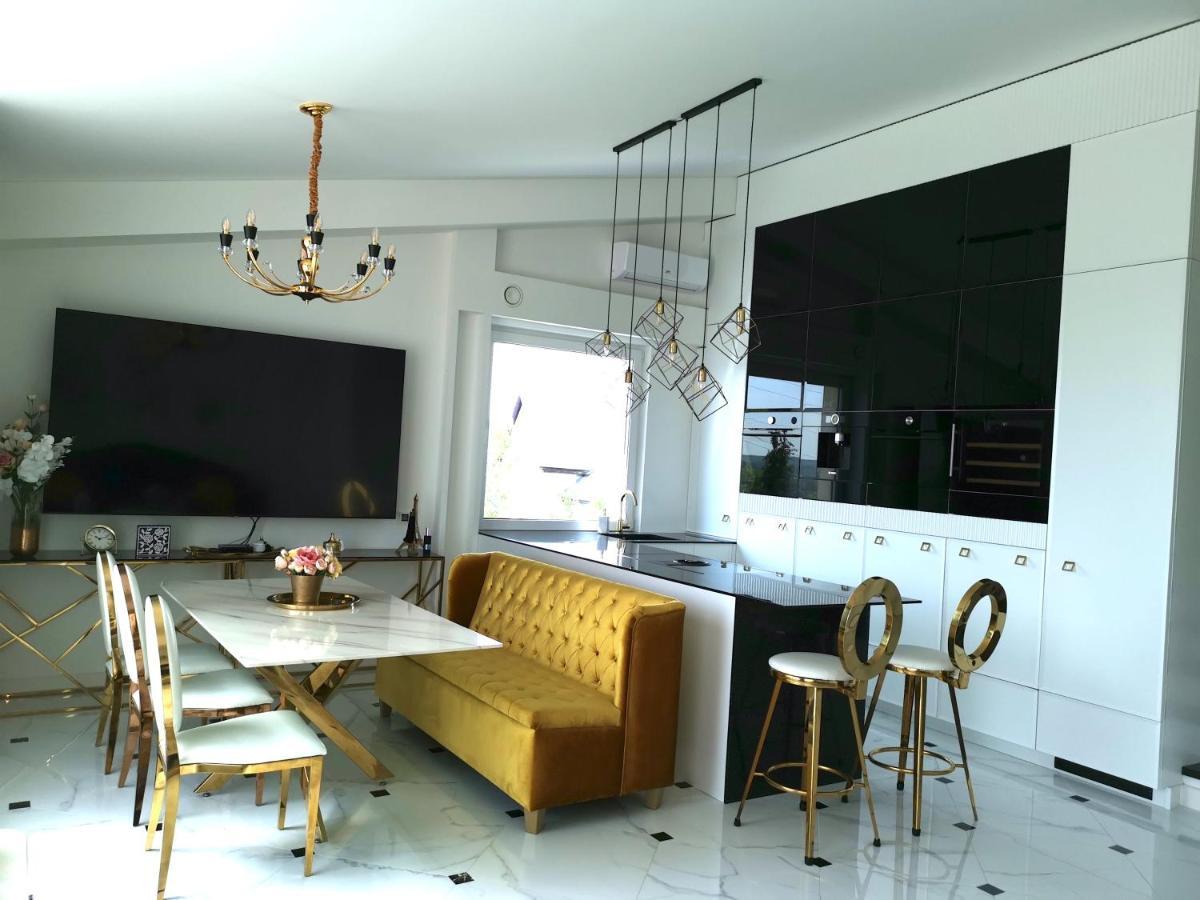 Luxury Penthouse With Large Terrace & Panoramic Old Town View Apartamento VNO Exterior foto