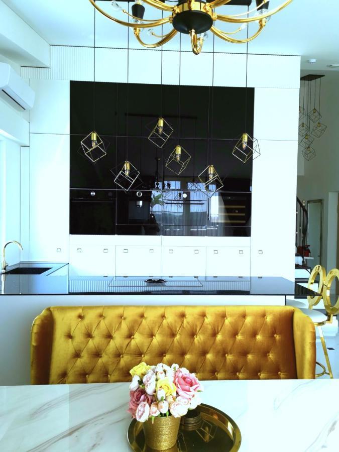 Luxury Penthouse With Large Terrace & Panoramic Old Town View Apartamento VNO Exterior foto