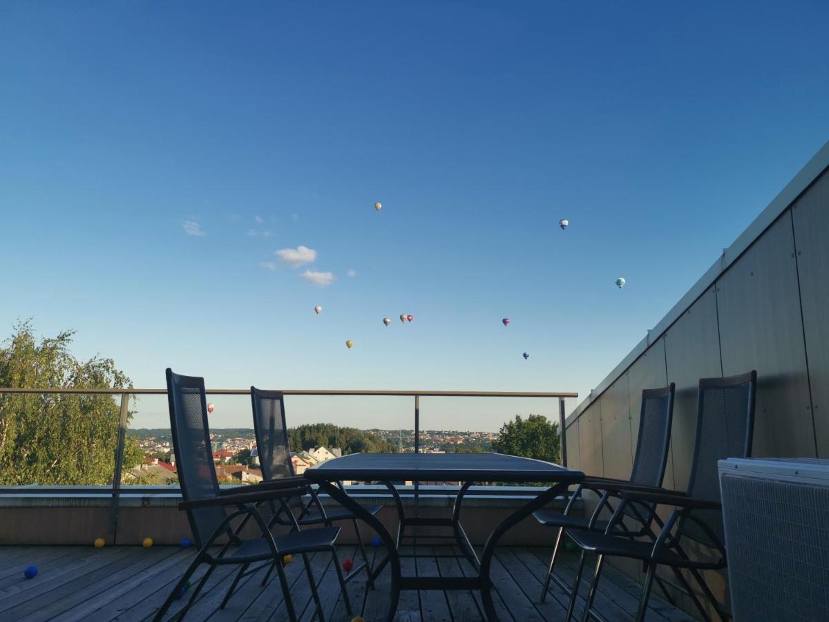 Luxury Penthouse With Large Terrace & Panoramic Old Town View Apartamento VNO Exterior foto